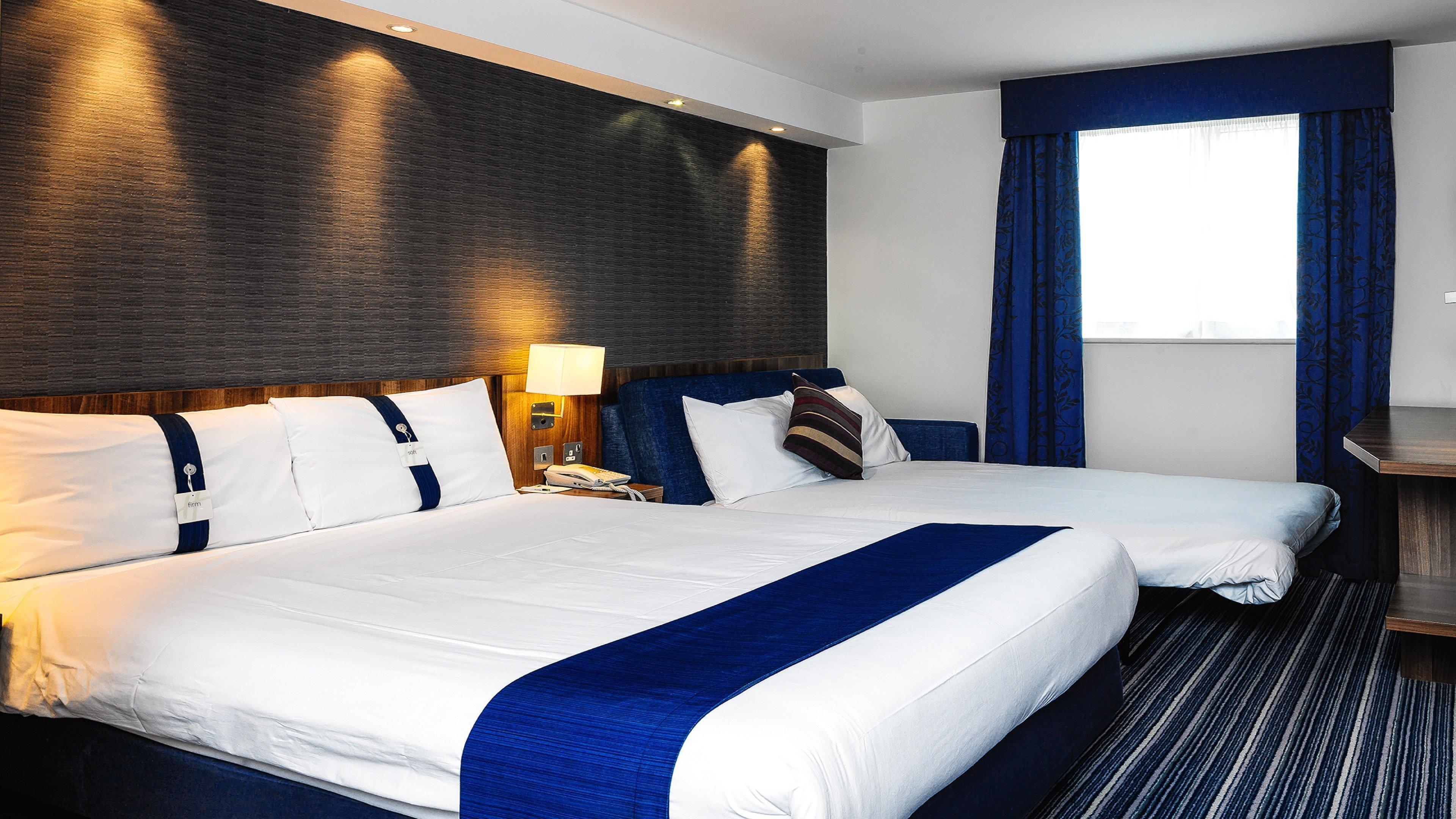 Holiday Inn Express Glenrothes By Ihg Eksteriør bilde